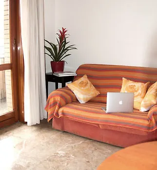 Planet Apartment