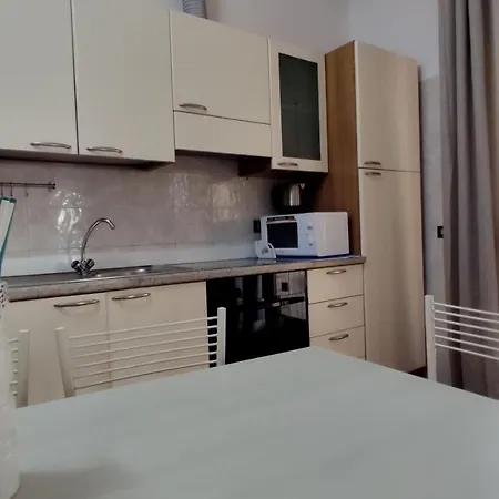 Planet Apartment *